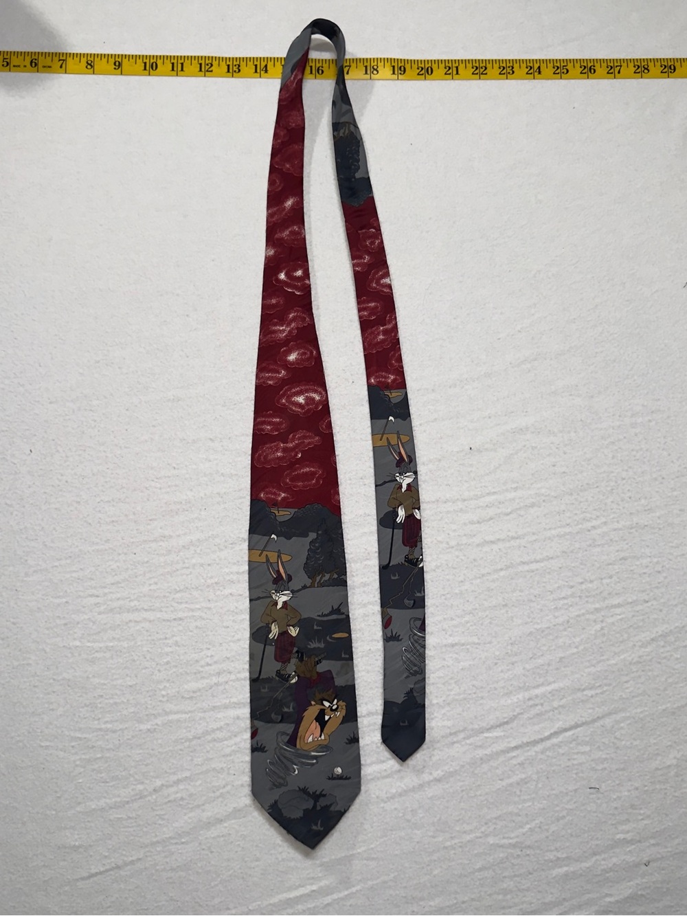 Men's vintage looney tunes Patterned Red and Gray Novelty Tie bugs bunny tazman